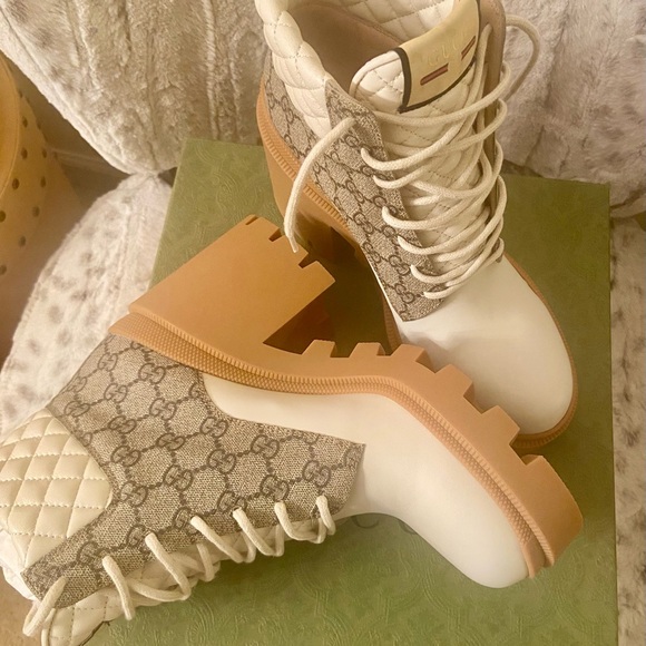 Gucci Apollo GG Supreme Boots Samoa Quilted White Leather Upper. - Picture 5 of 11